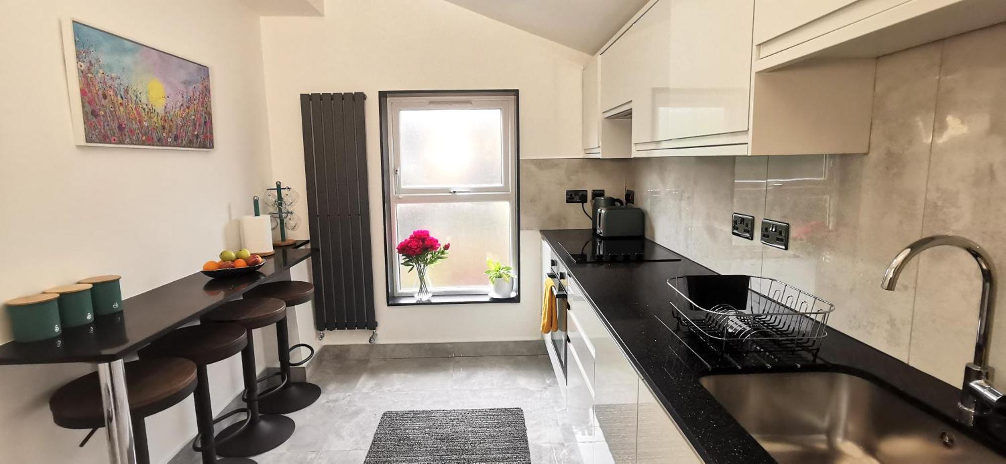 Beautiful London Home Sleeps 6, 2 Minutes To Metro Bagian luar foto